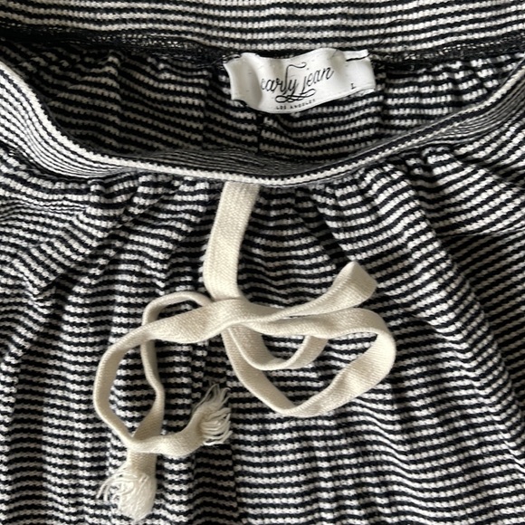 Carly Jean Los Angeles Waffle Knit Joggers - Picture 2 of 2